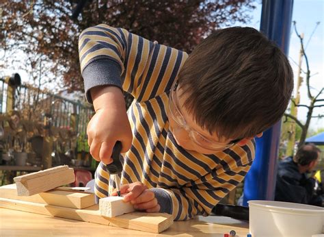 Woodworking With Children 